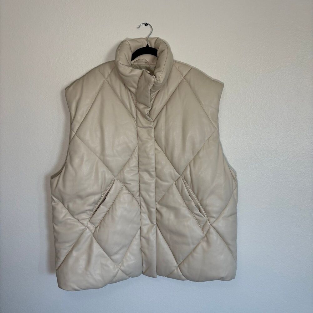 Abercrombie & Fitch Vegan Leather Oversized Vest Women’s Size XL Large Ivory NWT